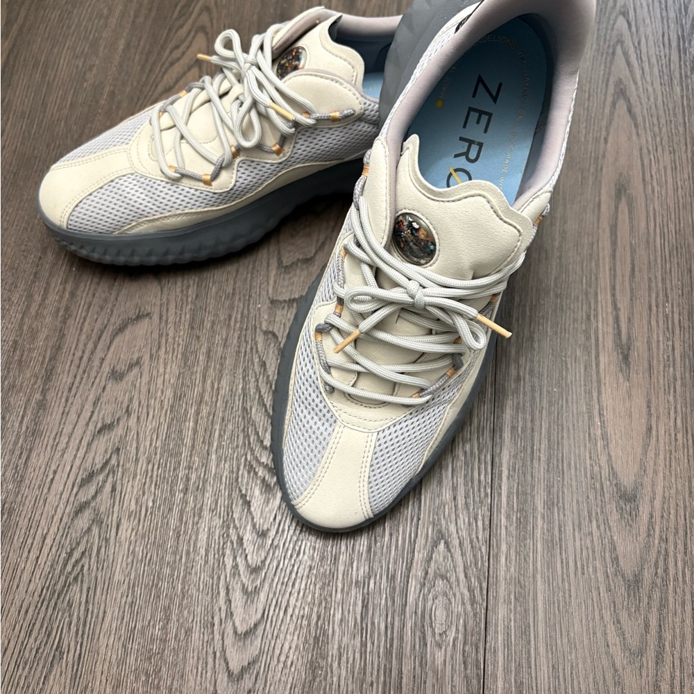 Cole Haan ZERØGRAND Sneakers Men’s Size 11 - Gray Cream Comfort Lifestyle Shoes